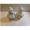 Image 2 : ROYAL ALBERT MEMORY LANE SALT AND PEPPER SHAKERS