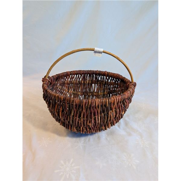 Willow Basket Native 12 inches.