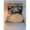 Image 2 : Millennium Falcon Return OfThe Jedi Model.
