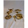 Image 1 : Gold Dishes 3 Pieces Winton. 1 set Cartonware.