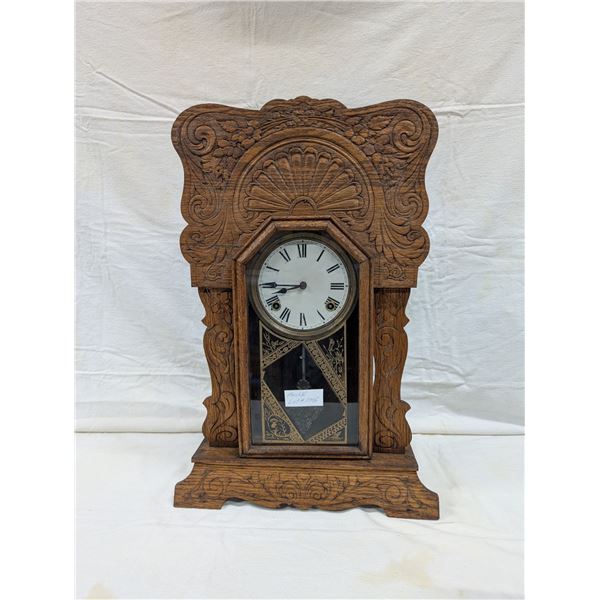 Oak Mantle Clock.