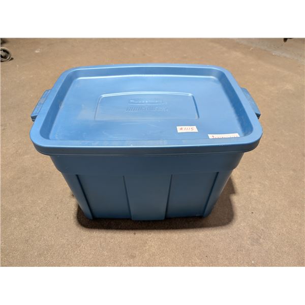 RUBBERMAID ROUGHNECK container. Good condition.