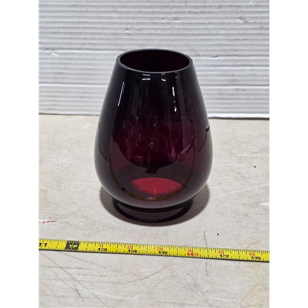 Red barn lantern shade