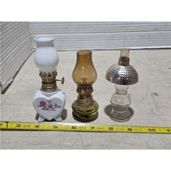 3 perfume lamps
