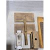 Image 2 : Butter presses, wool carders and clipboards