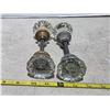 Image 3 : Glass door knobs