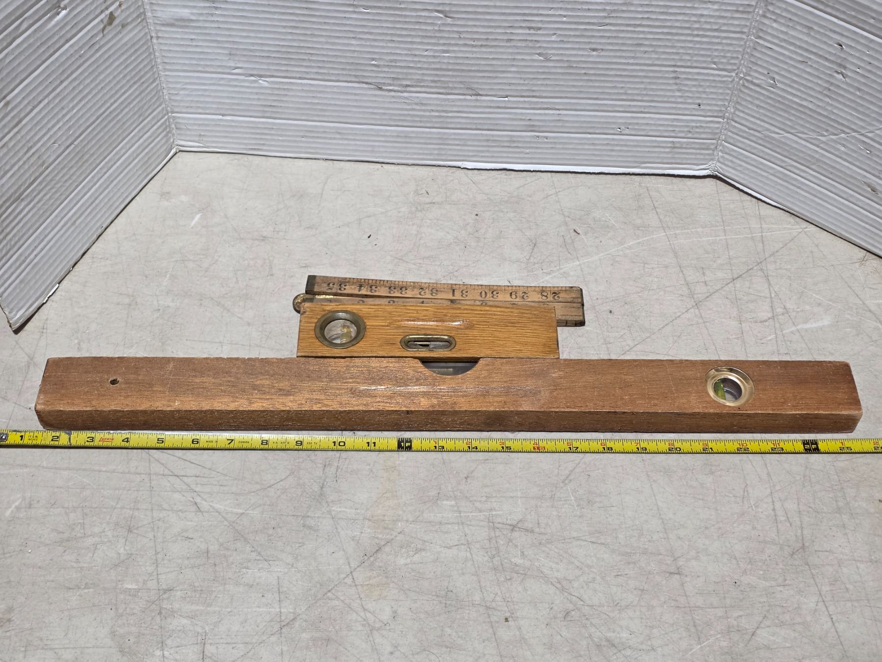 Old Level Ruler Image Vintage levels and ruler