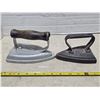 Image 2 : 2 sad irons