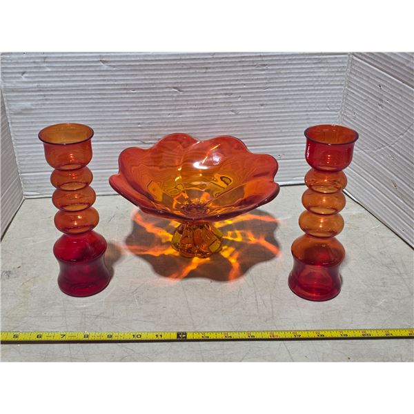 Orange and red pedestal bowl and vases
