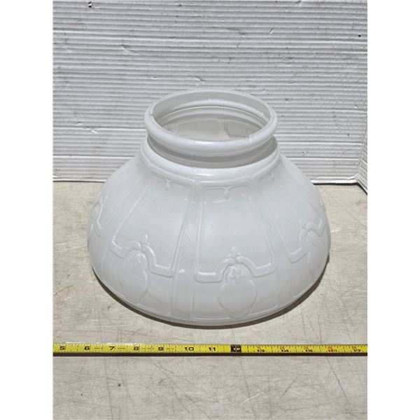 Glass lamp shade- 6" by 12"
