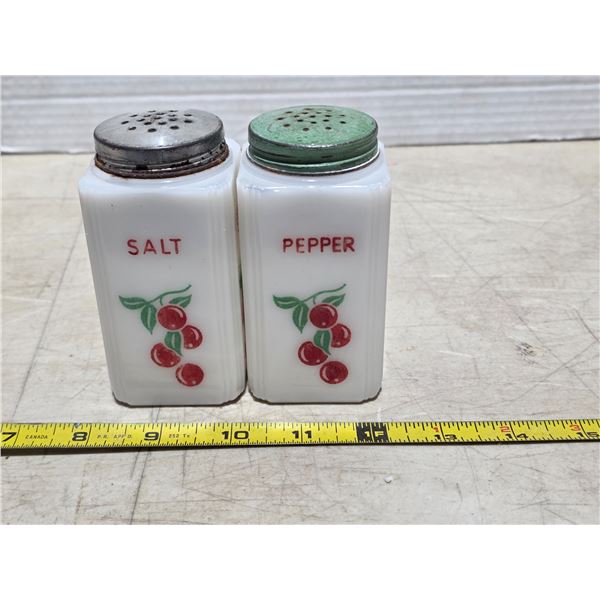 TIPP milk glass salt and pepper shakers