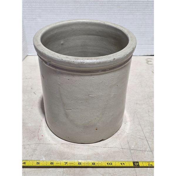 1 gallon crock- no cracks