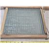 Image 2 : Glass washboard