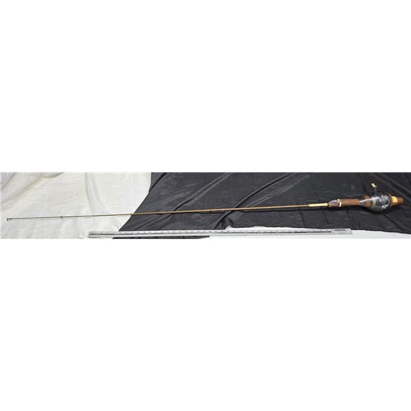 Vintage great lakes products fishing rod- 5ft