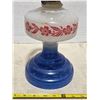 Image 2 : Vintage flower pattern coal oil lamp- blue base with chimney