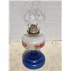 Image 4 : Vintage flower pattern coal oil lamp- blue base with chimney