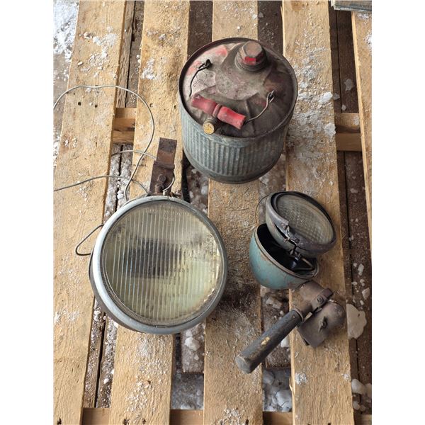 2 vintage items- lights and gas can