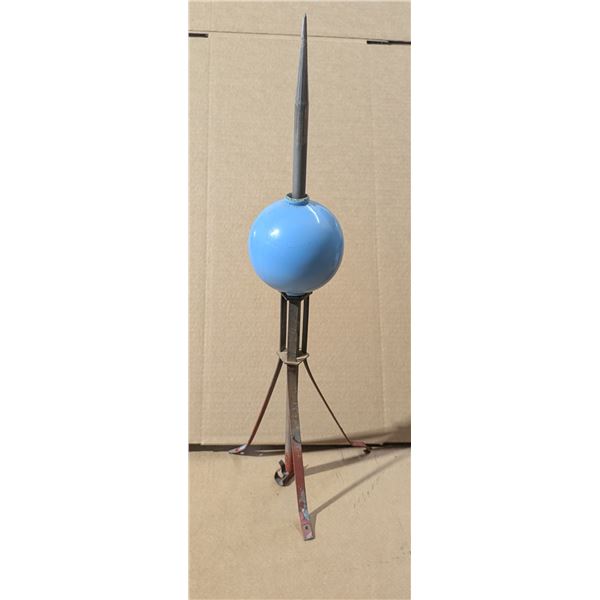 Vintage Lighting Rod w/ ball