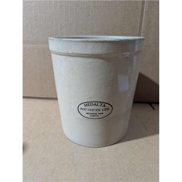 9" Medalta Crock (Damage on Bottom)