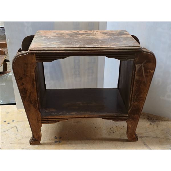End table with magazine holders- 28' by 13" by 23"H