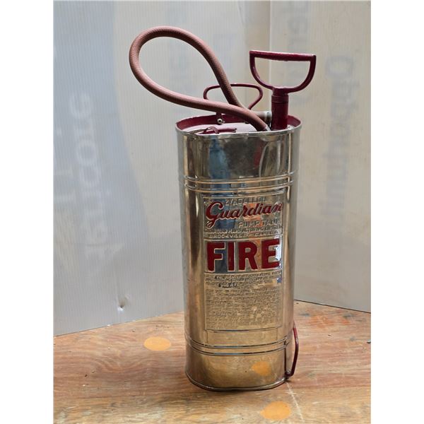 2.5 gallon Guardian fire extinguisher