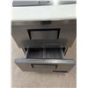 Image 8 : True TSSU-27-08D-2 28" Refrigerated Sandwich/Salad Prep Table W/Drawers | 1288