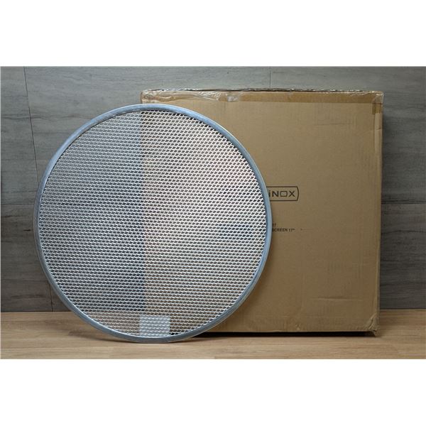 Thorinox 17" Dia Pizza Screens - Lot of 12 (1 Case) | ML5-1