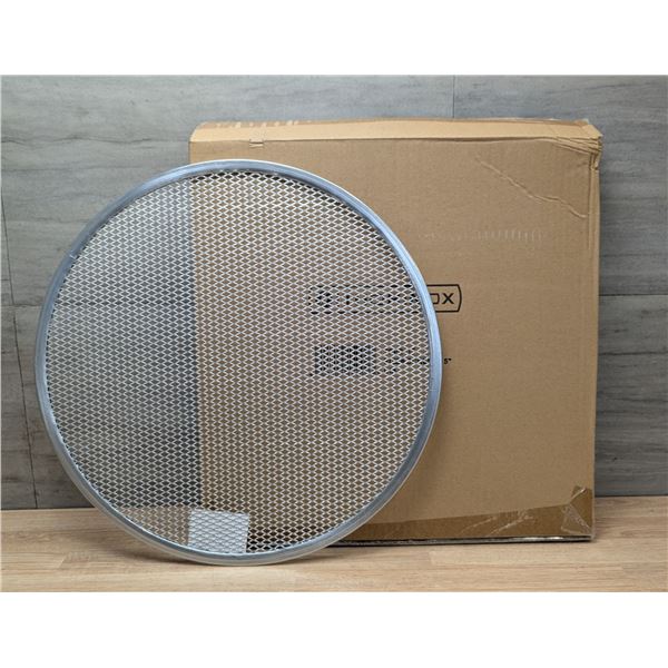 Thorinox 15" Dia Pizza Screens - Lot of 12 (1 Case) | L7R2