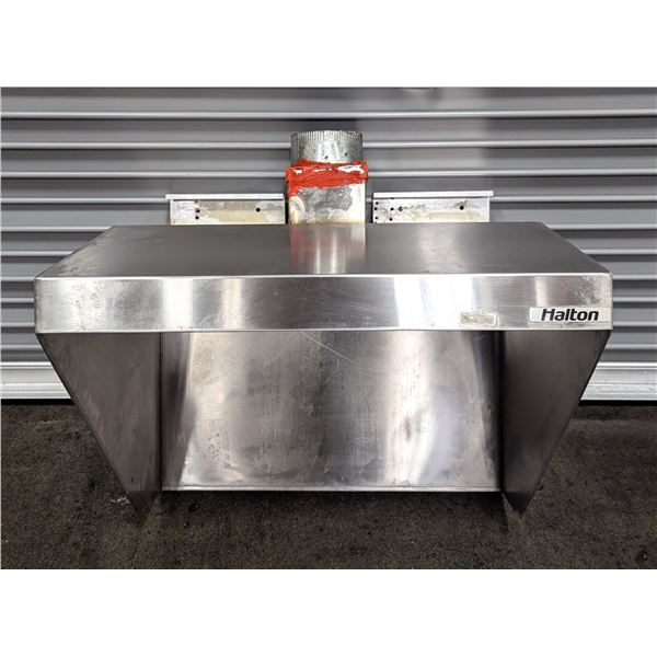 31" Halton Hood |