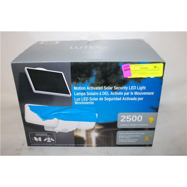 LUTEC MOTION ACTIVATED SOLAR SECURITY LED LIGHT