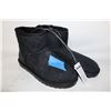 Image 1 : KIRKLAND BLACK WOMENS BOOTS SIZE 8