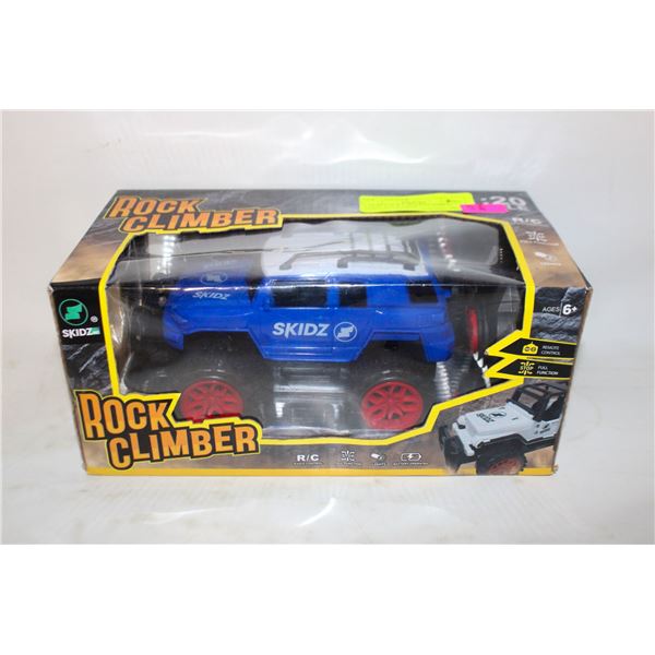 1:20 SCALE R/C ROCK CLIMBER SKIDZ SUV IN BOX