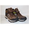 Image 1 : CLOUDVEIL MENS HIKER BOOTS SIZE 10