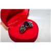 Image 1 : NEW HEART SHAPE RING SZ9