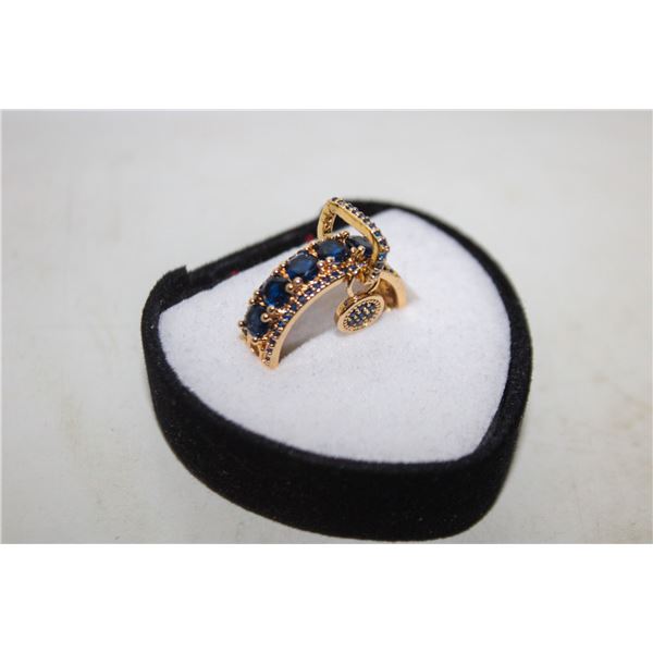 NEW WAMEN'S  MOONSTONE BAND SIZE 7