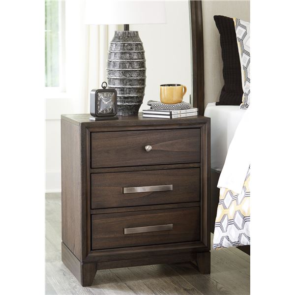 ONSITE: ASHLEY FURNITURE BRUEBAN 3-DRAWER