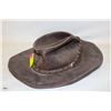 Image 1 : VINTAGE LEATHER COWBOY HAT-ESTATE