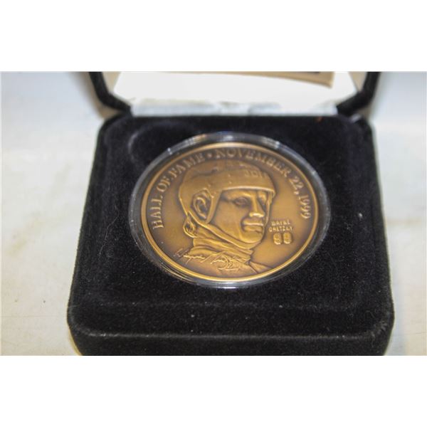 SEALED WAYNE GRETZKY HALL OF FAME MEDALLION