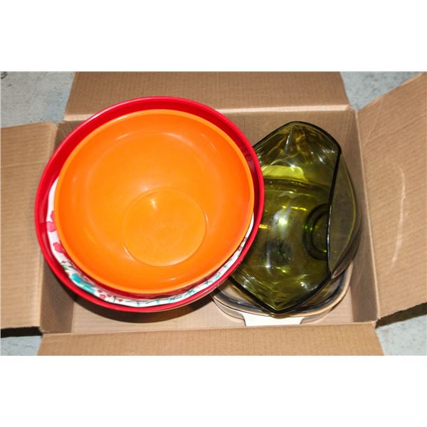 LOT OF MISCELLANEOUS BOWLS AND BAKEWARE