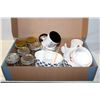 Image 1 : LOT OF CUPS, BOWLS AND CANNING JARS