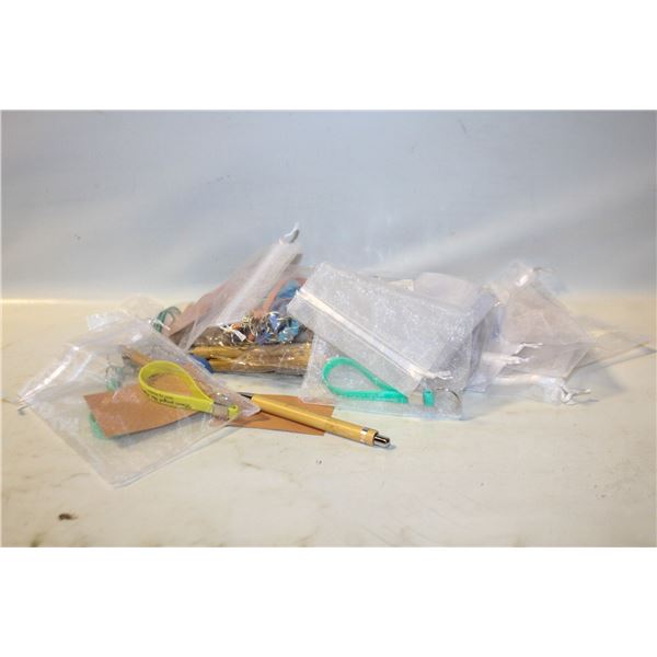 LOT OF THANK YOU GIFT BAGS (PEN, CARD, &