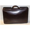 Image 1 : VINTAGE LEATHER BRIEFCASE