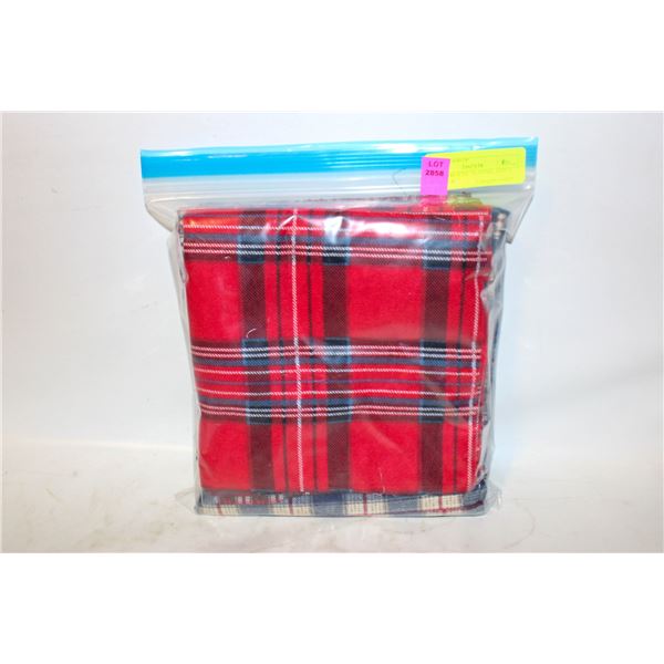 32 SQUARE 8"X8" FLANNEL QUILT BLOCKS &