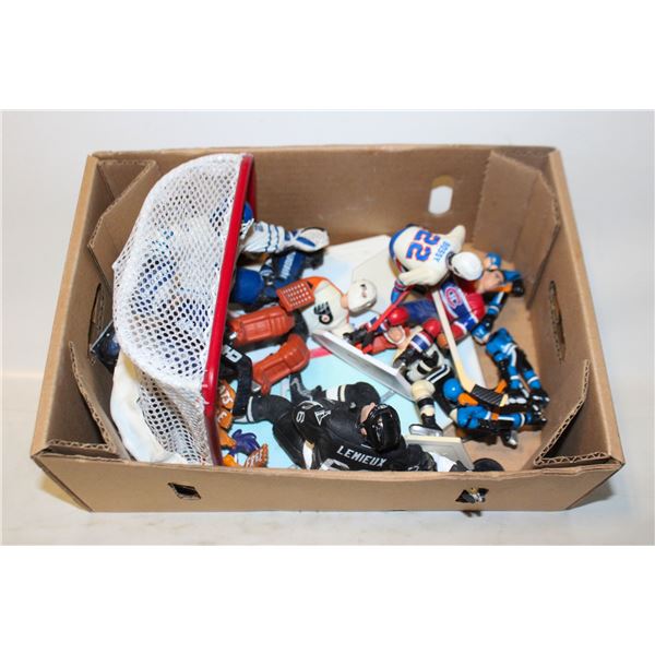 FLAT OF HOCKEY FIGURES INCL;