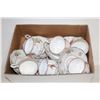 Image 1 : 6 ROYAL ALBERT PETIT POINT CUPS & SAUCERS