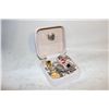 Image 1 : TRAVELING JEWELRY BOX FULL OF JEWELRY