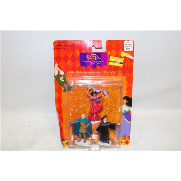 THE HUNCHBACK OF NOTREDAME 3 PIECE