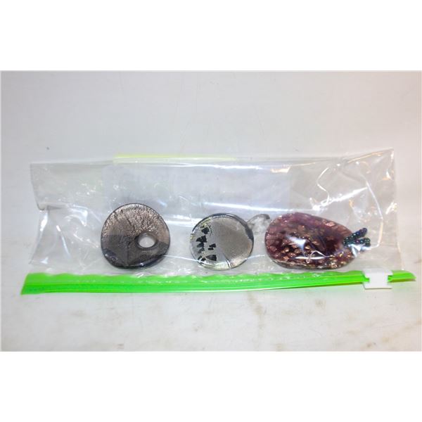 3 GLASS NECKLACE PENDANTS