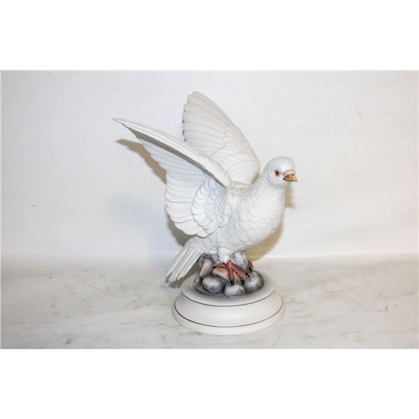 WHITE SOVER BY ANDREA