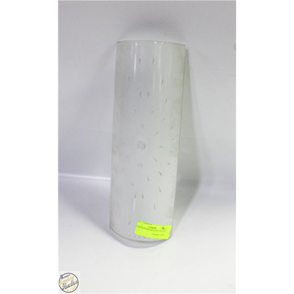 GLASS BATHROOM LIGHT FIXTURE